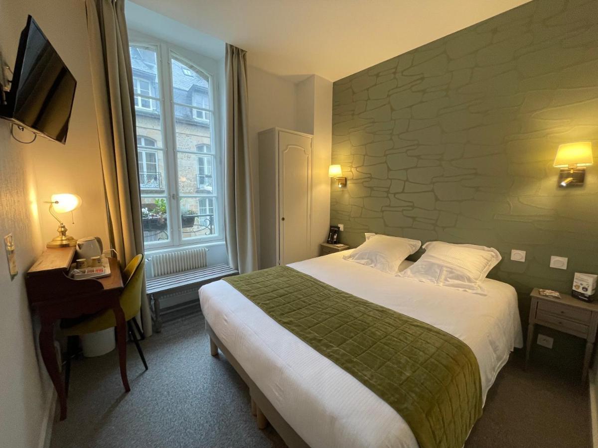 Balzac Hôtel Fougères Extérieur photo